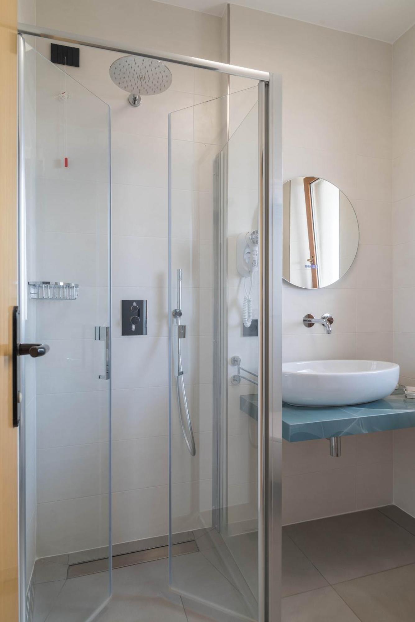Hotel Lo Smeraldo 치스테르니노 외부 사진